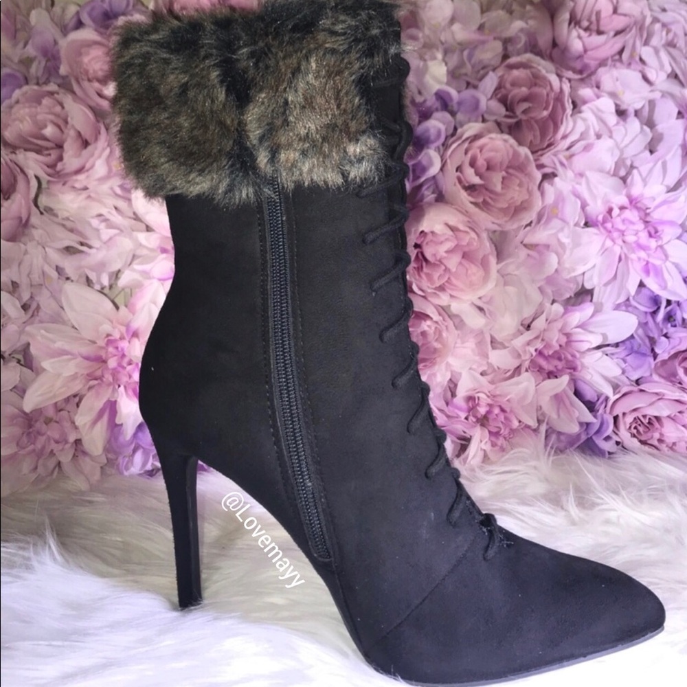 💀NEW Faux Fur Faux Suede Heeled Booties - Picture 2 of 7
